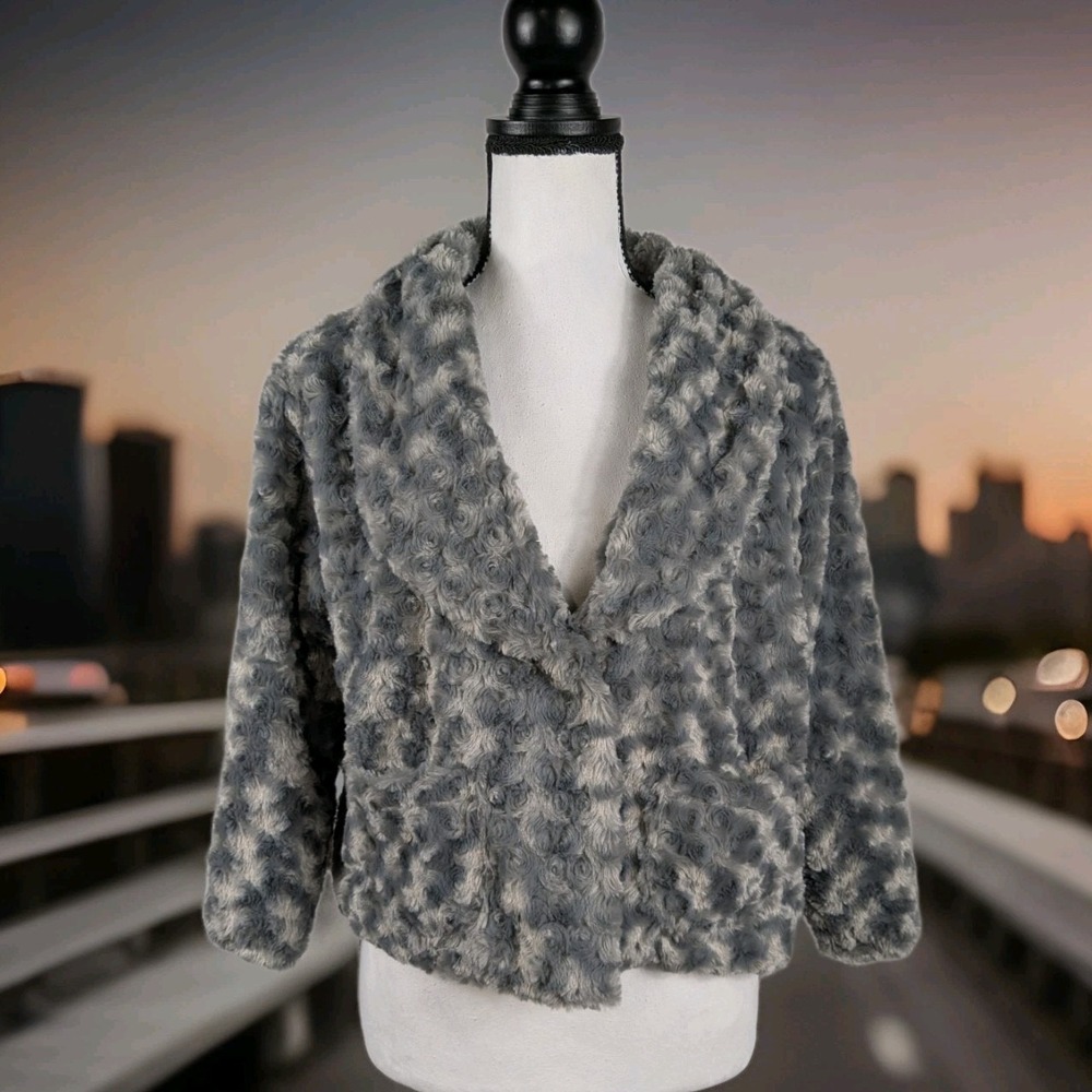 Y2K Faux Fur Coat Crop Jacket XL 3/4 Sleeve 90s Chic Glam Going Out Mobwife 2907